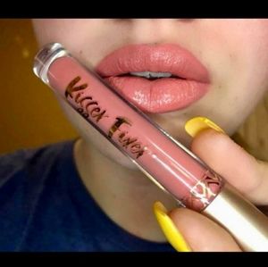 lipstick kisser fixer nude
